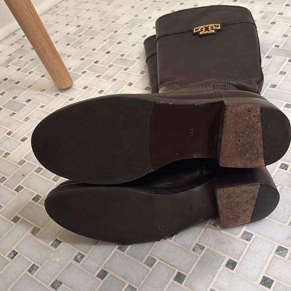 AUTHENTIC Tory Burch Dark Brown Leather boots, Size 6 - Picture 4 of 4